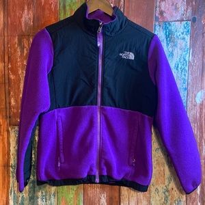 THE NORTH FACE
Youth 95 Retro Denali Jacket